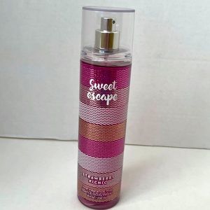 Bath & Body Works Strawberry Picnic Mist